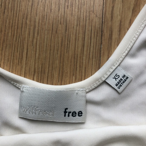 Wilfred Free Spaghetti Strap Tank Top - Picture 3 of 3